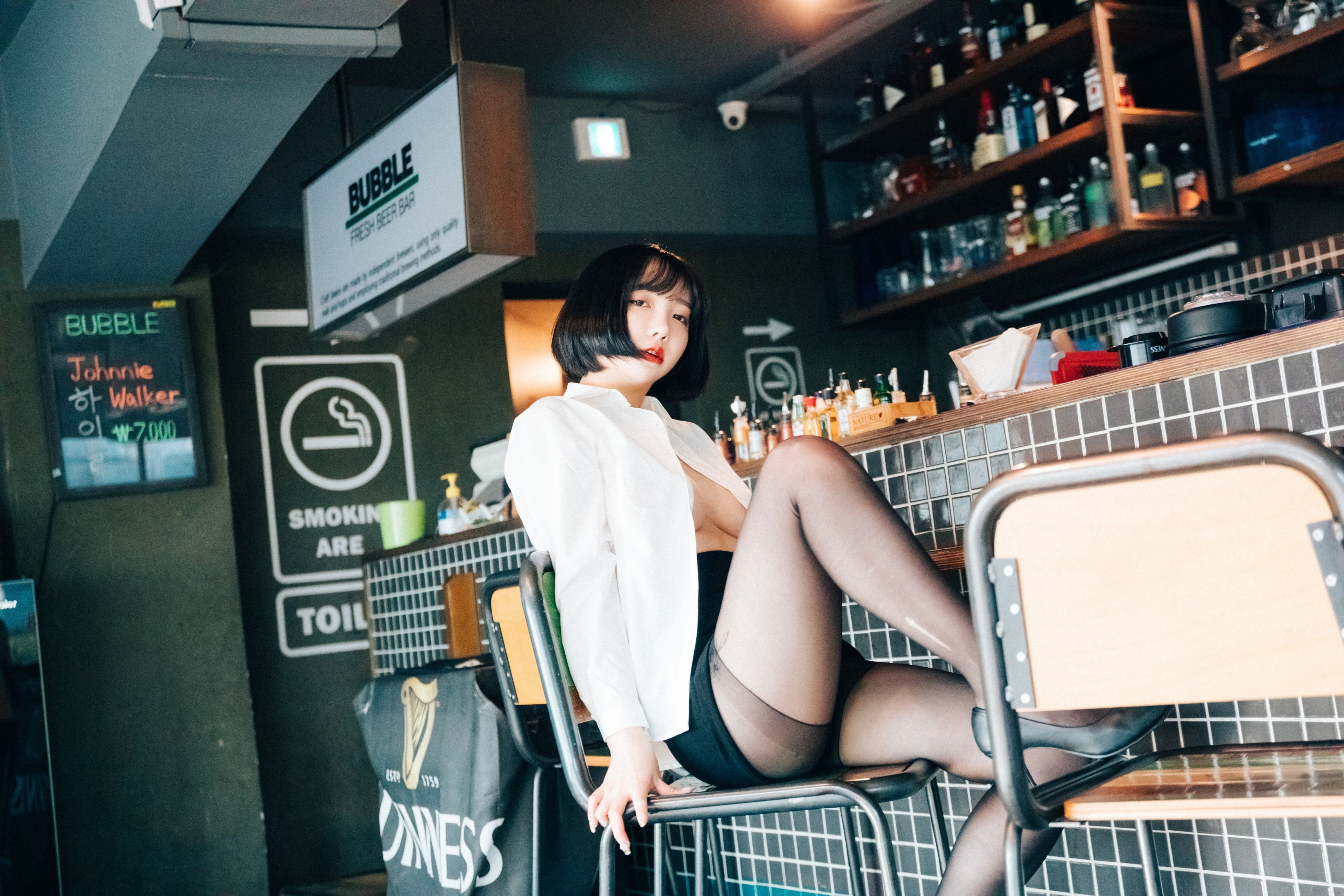 孙乐乐 - [Loozy] Son Ye-Eun (손예은) - Tainted Love Bar(42)