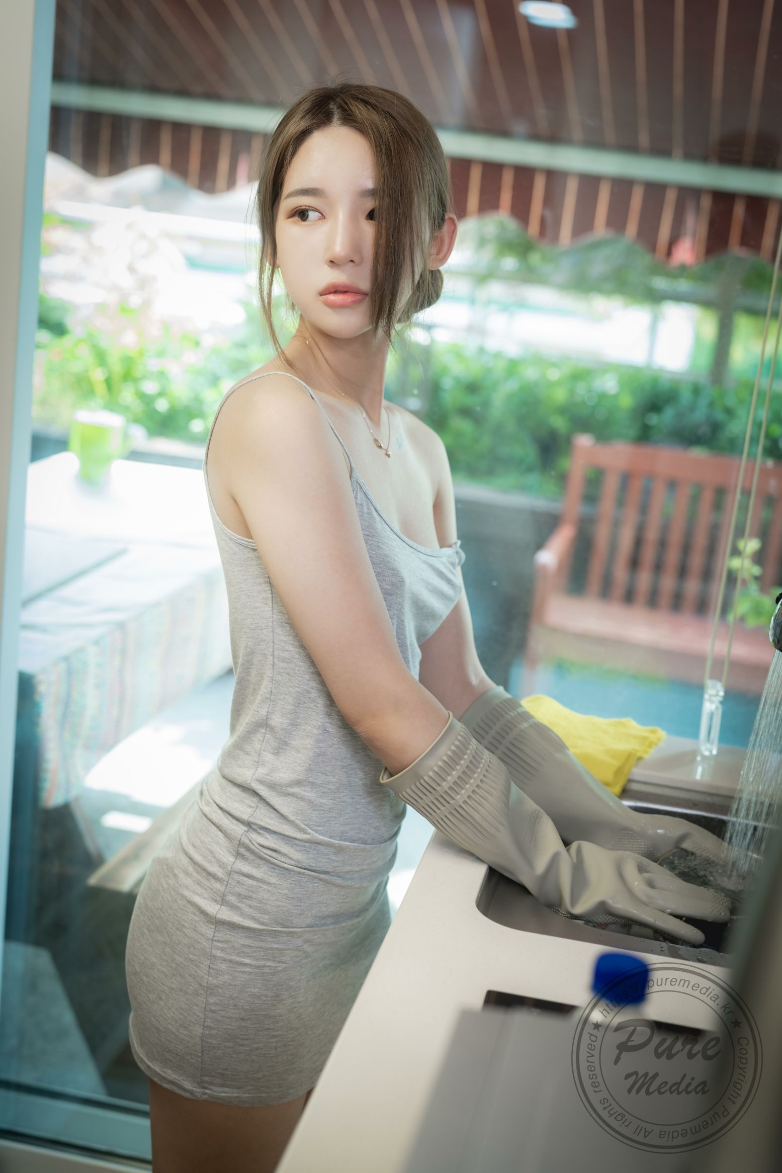 [PureMedia] VOL249 yeha - Bad delivery guy and new wife(4)