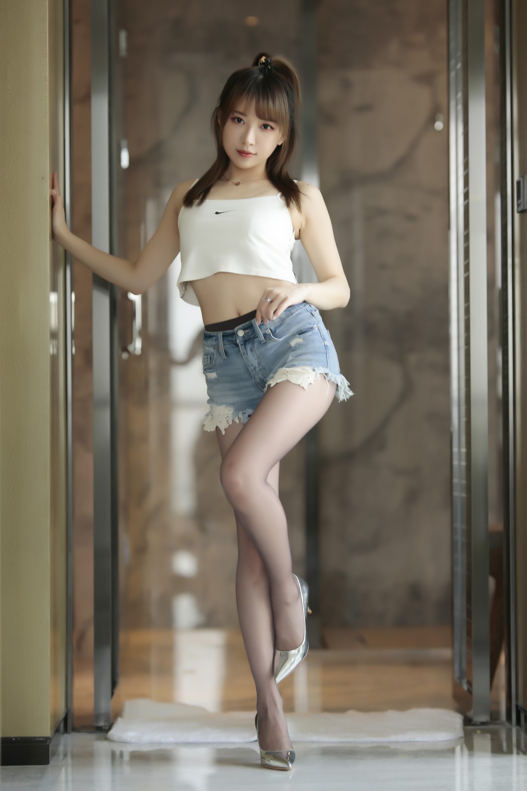 小女巫露娜 -  牛仔小裤裤(24)