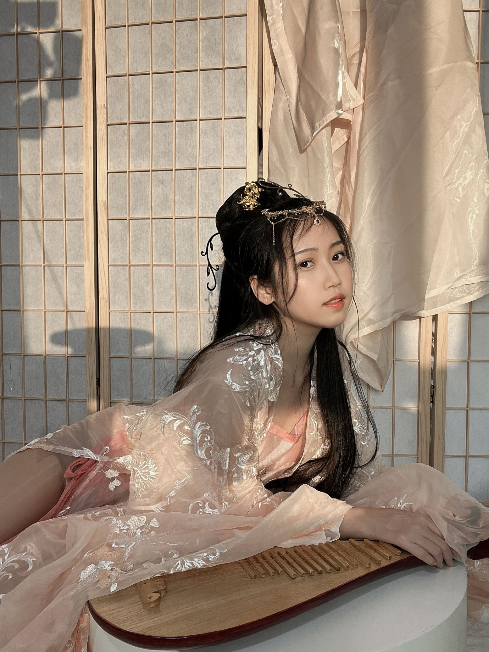 不呆猫 – 宫廷仕女(55)