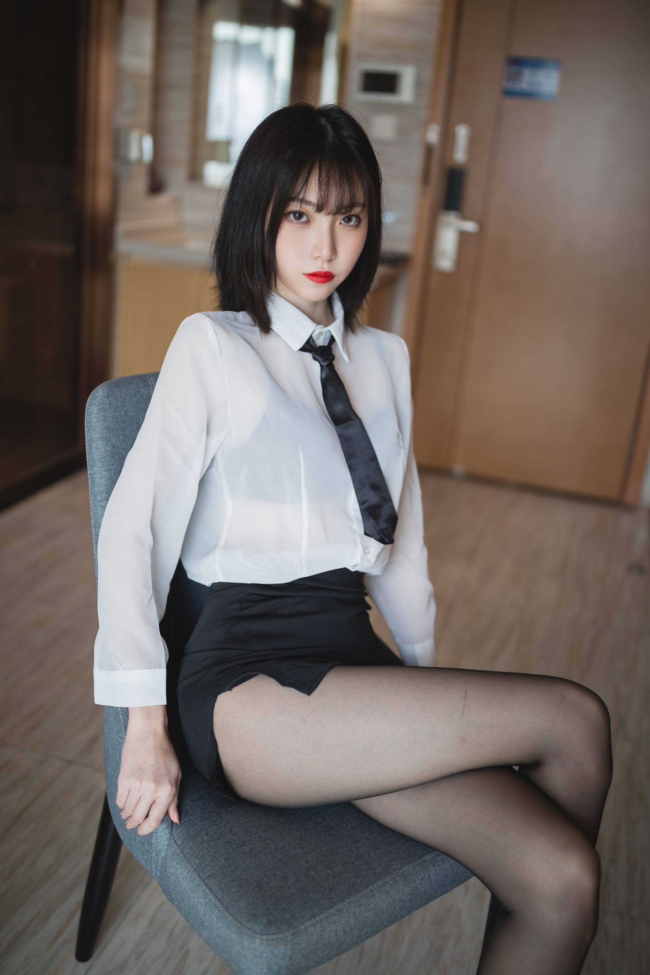 许岚LAN NO.002 OL制服[41P-587MB](13).jpg