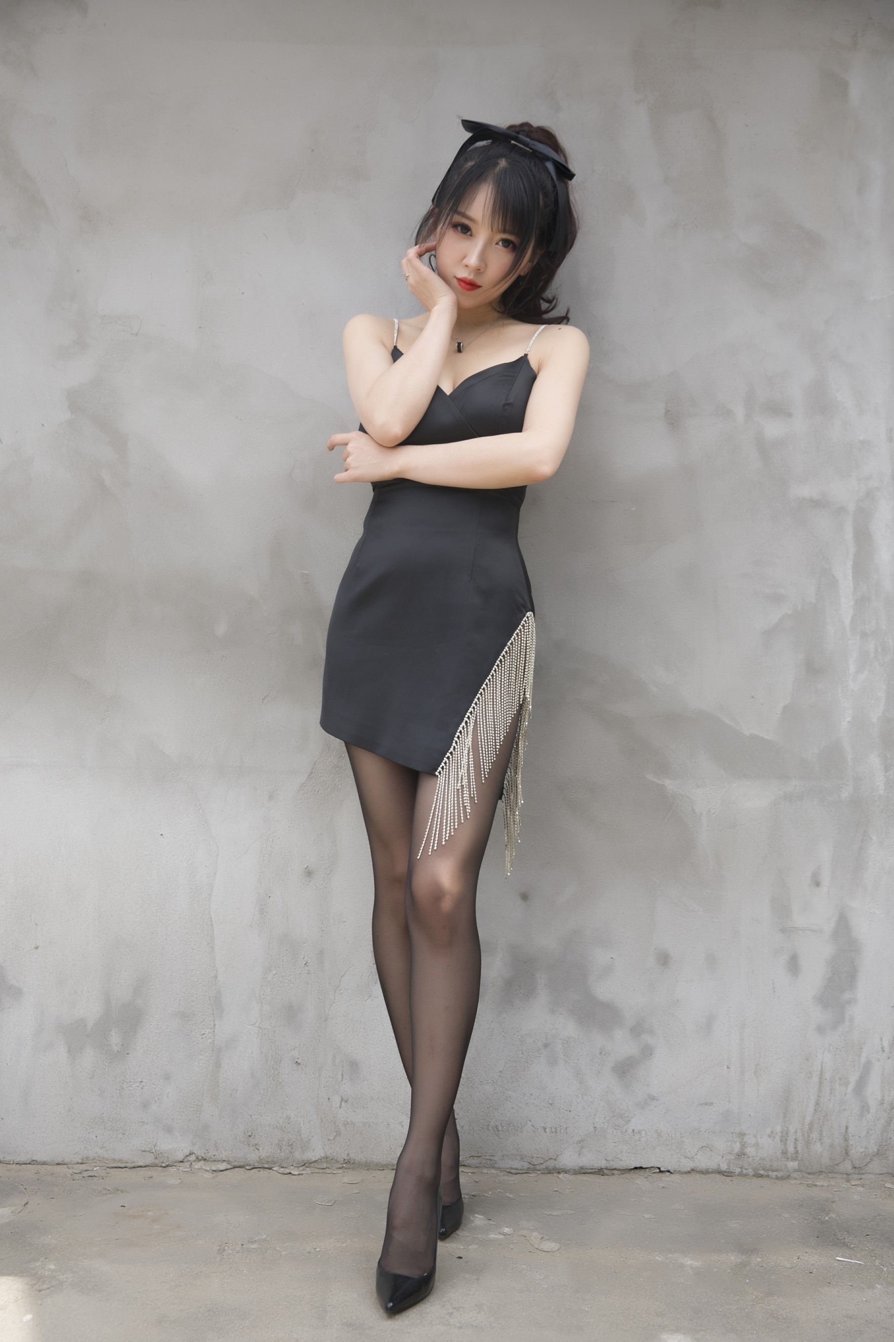 小女巫露娜 -  黑色流苏(26)