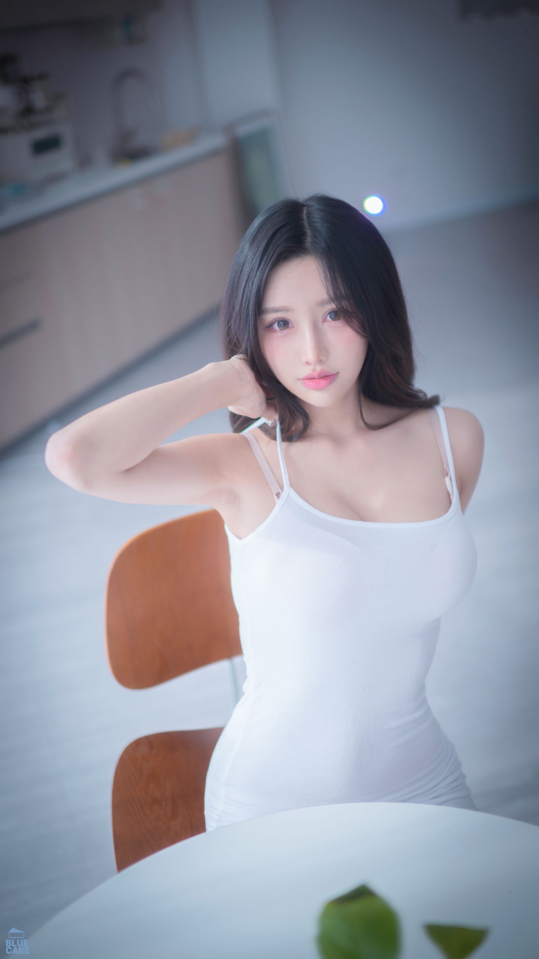 YeonYu (연유) - NO.01 [BLUECAKE] Real Boob (RED.Ver + Video) [190P1V-2.44GB](125).jpg