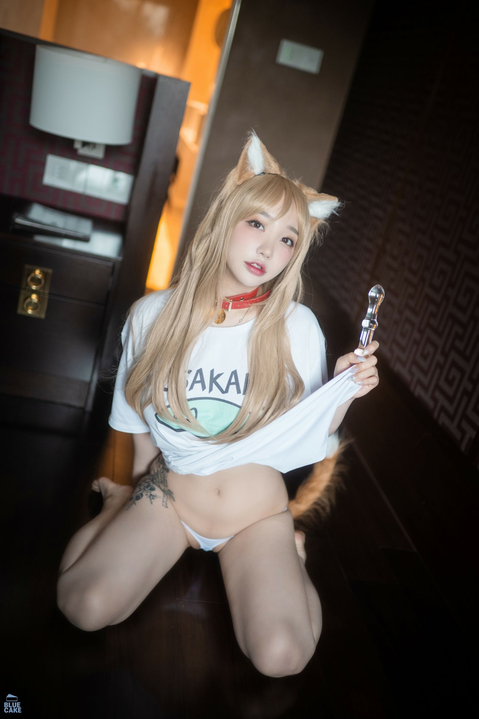 [BLUECAKE] YeEun (손예은) – Puss Puss RED.Ver + COSPLAY(119)