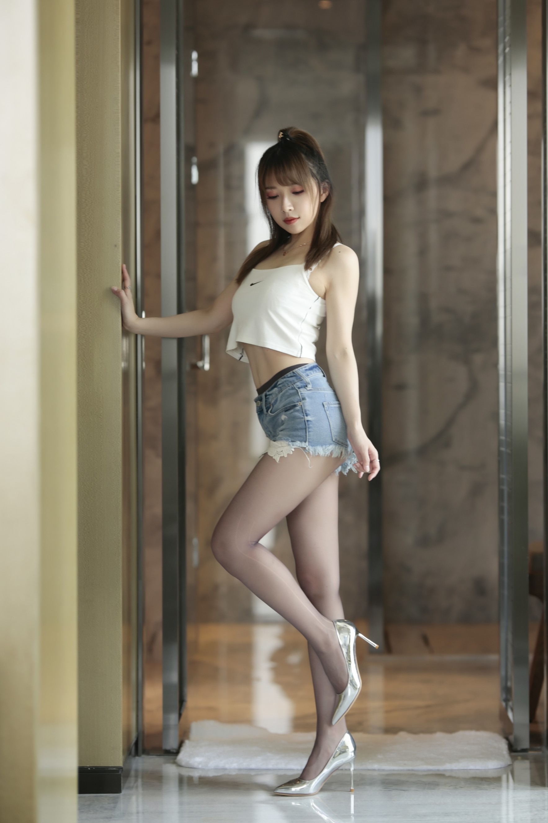 小女巫露娜 -  牛仔小裤裤(17)