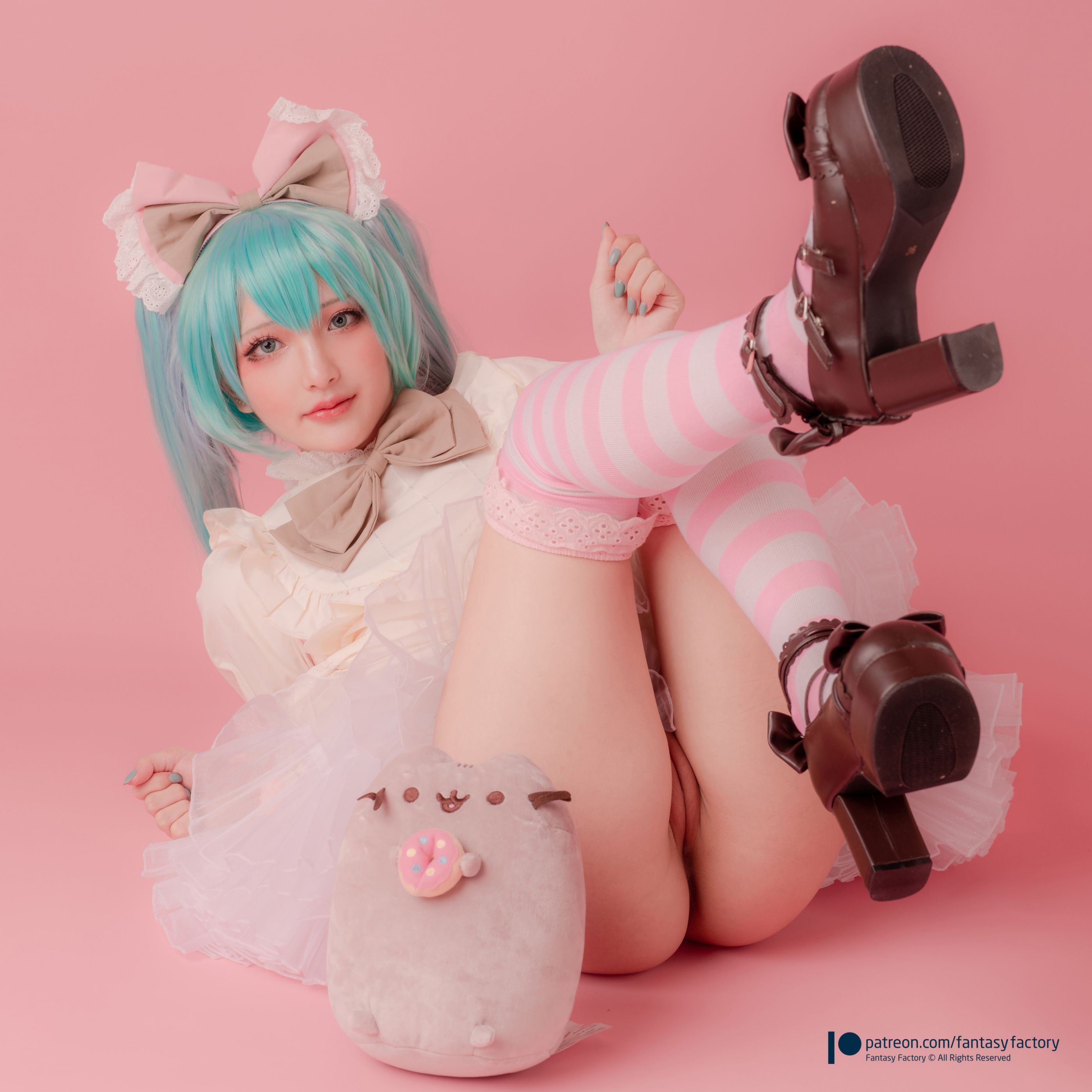 Fantasy Factory Pack Hatsune Miku(11).jpg