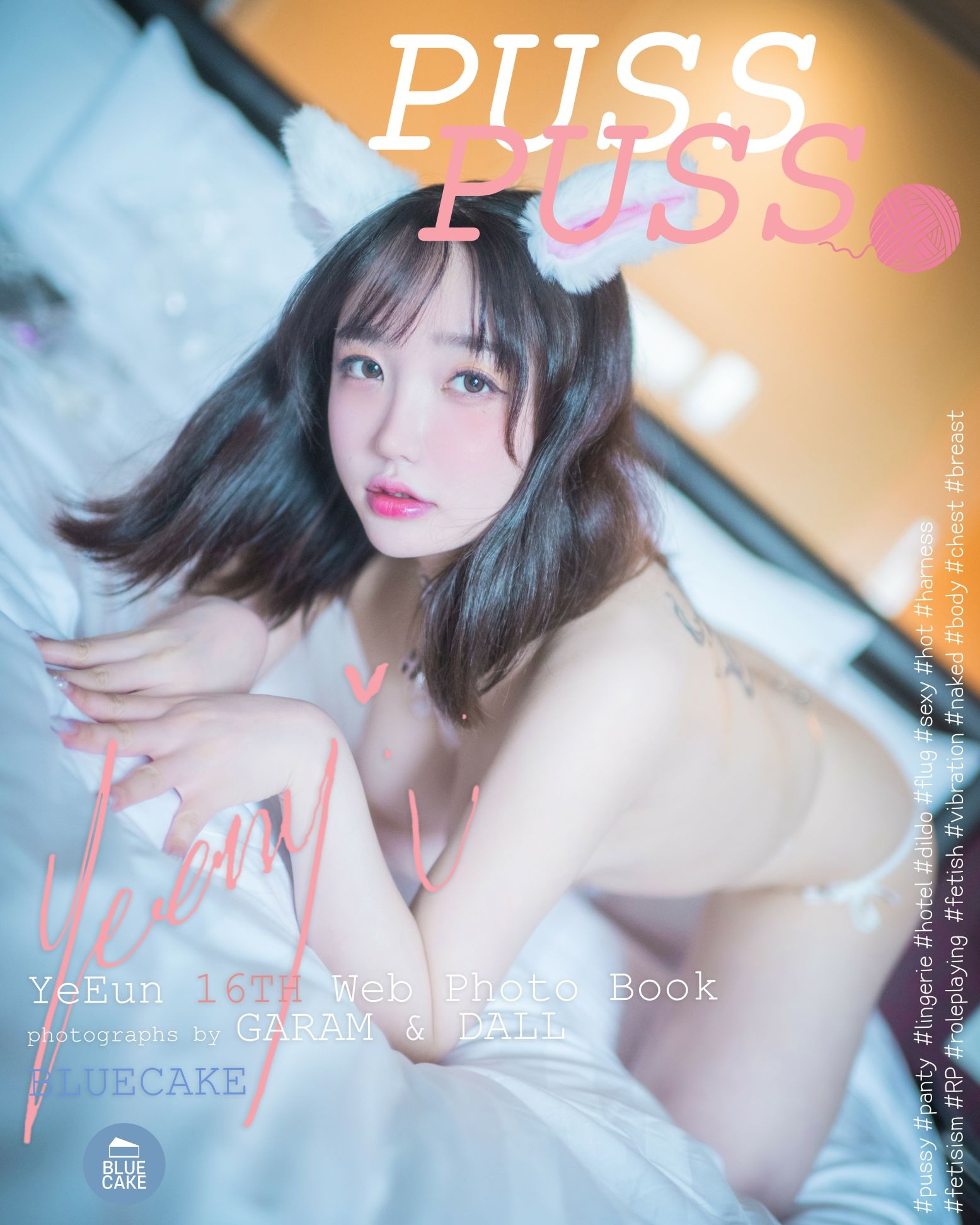 [BLUECAKE] YeEun (손예은) – Puss Puss RED.Ver + COSPLAY(69)