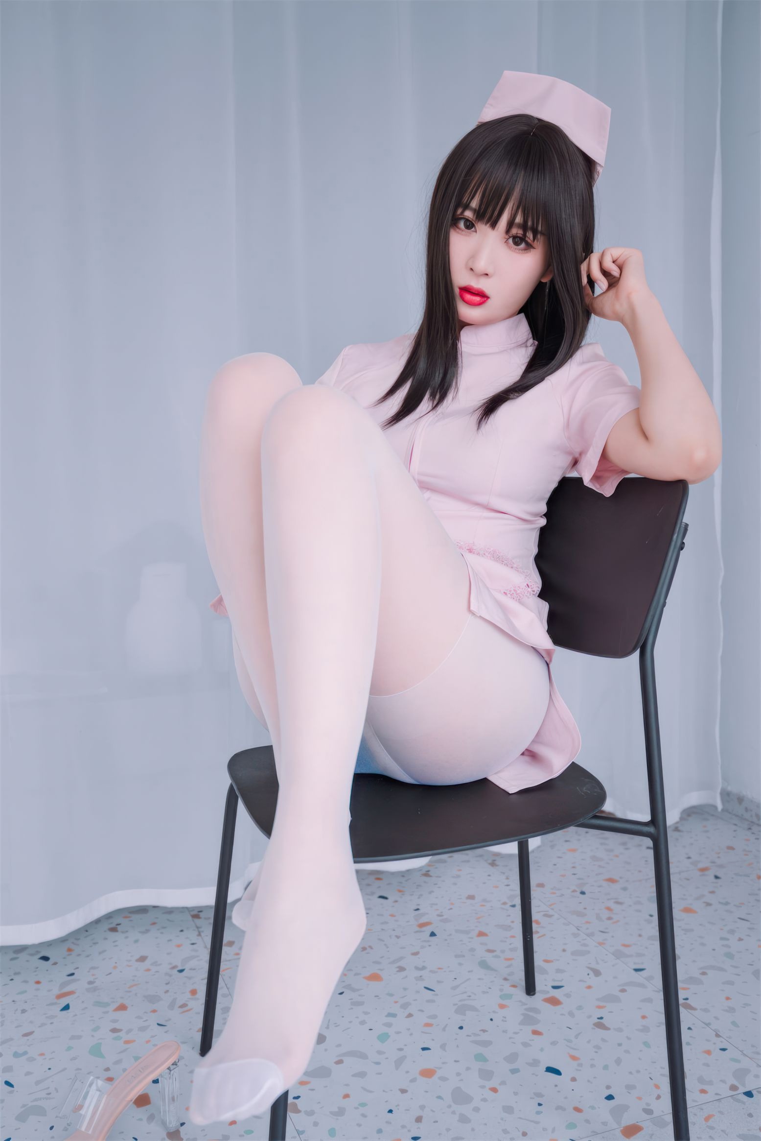 轩萧学姐 - 粉色护士(25)