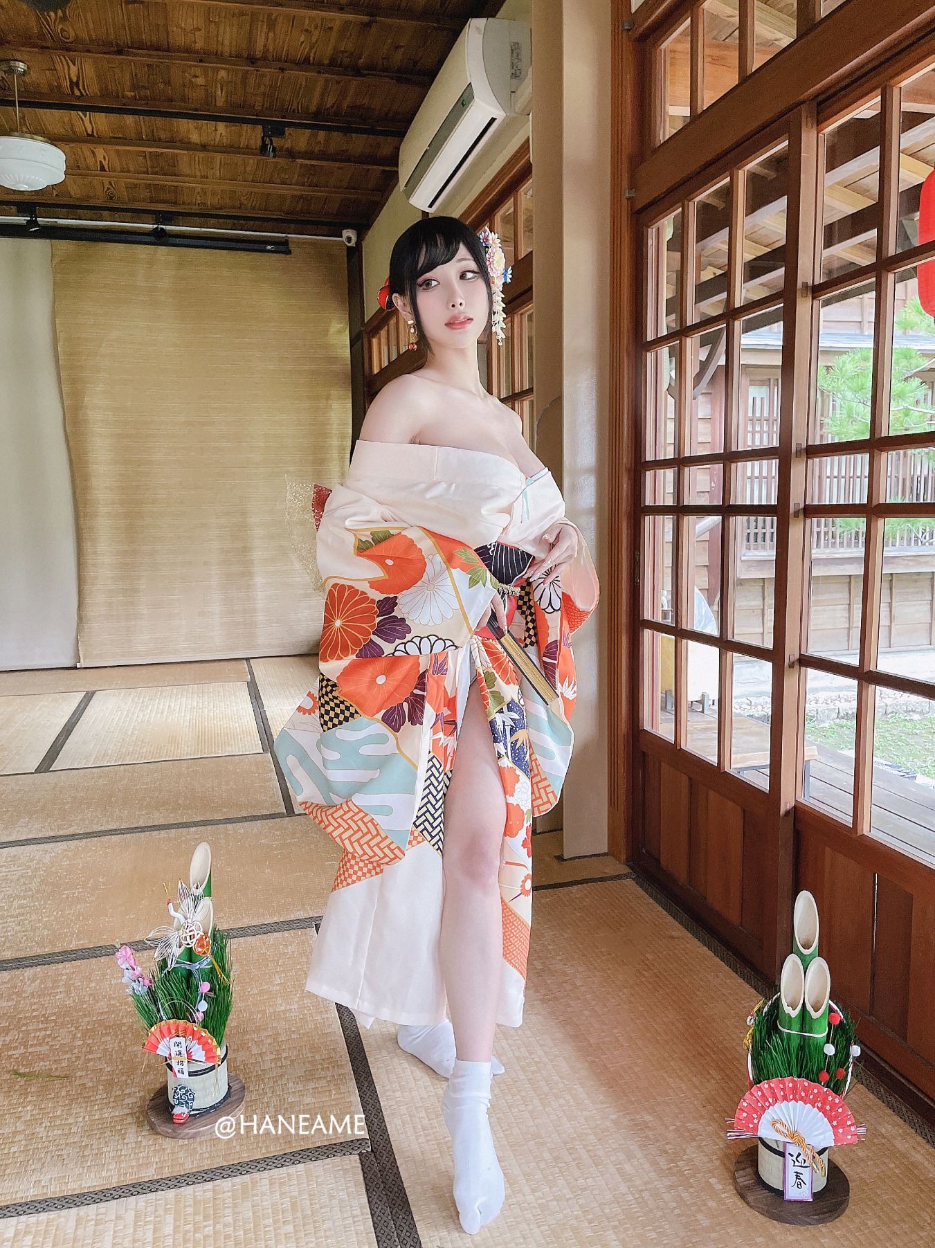 HaneAme 雨波 — Flower Print Kimono Girl(32)