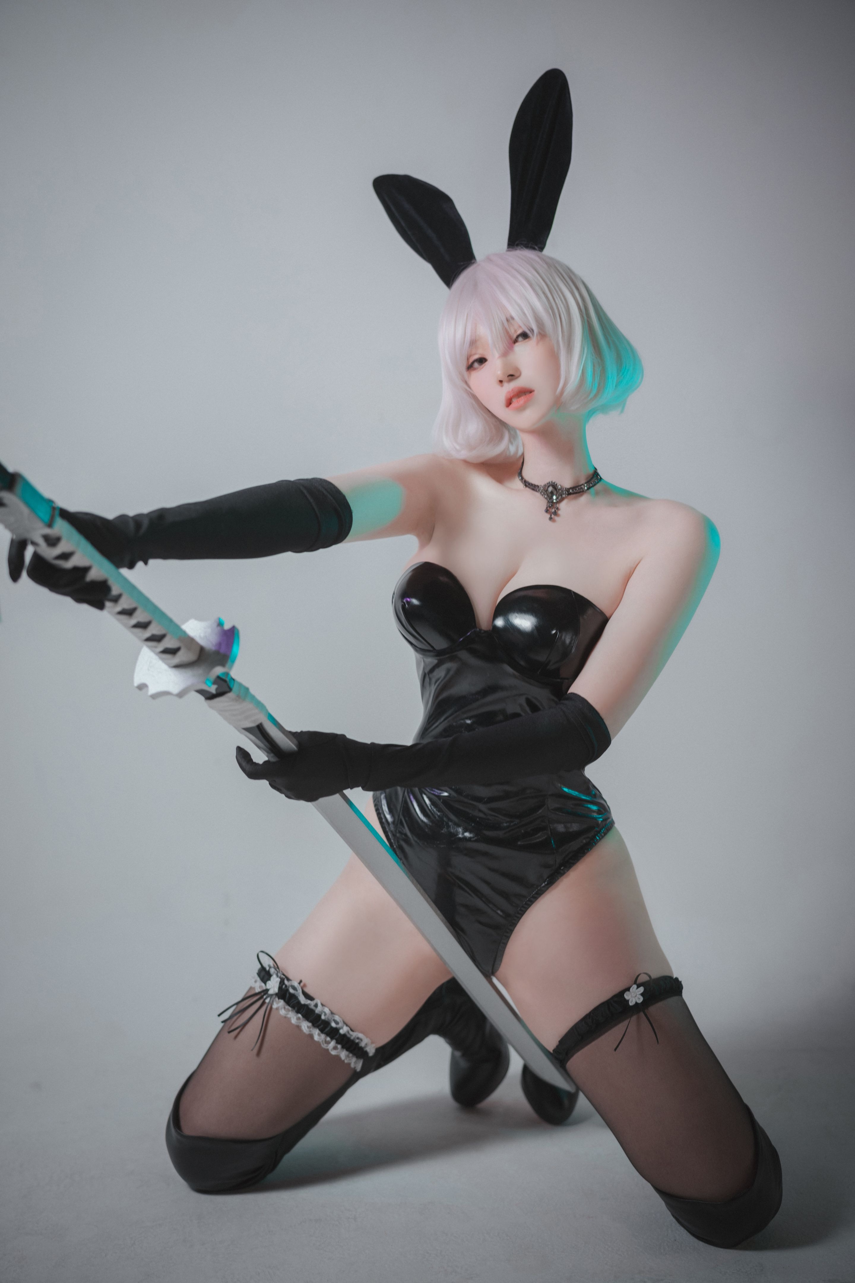 DJAWA Photo - Bambi (밤비) - La Rose NoirE 2B(66)