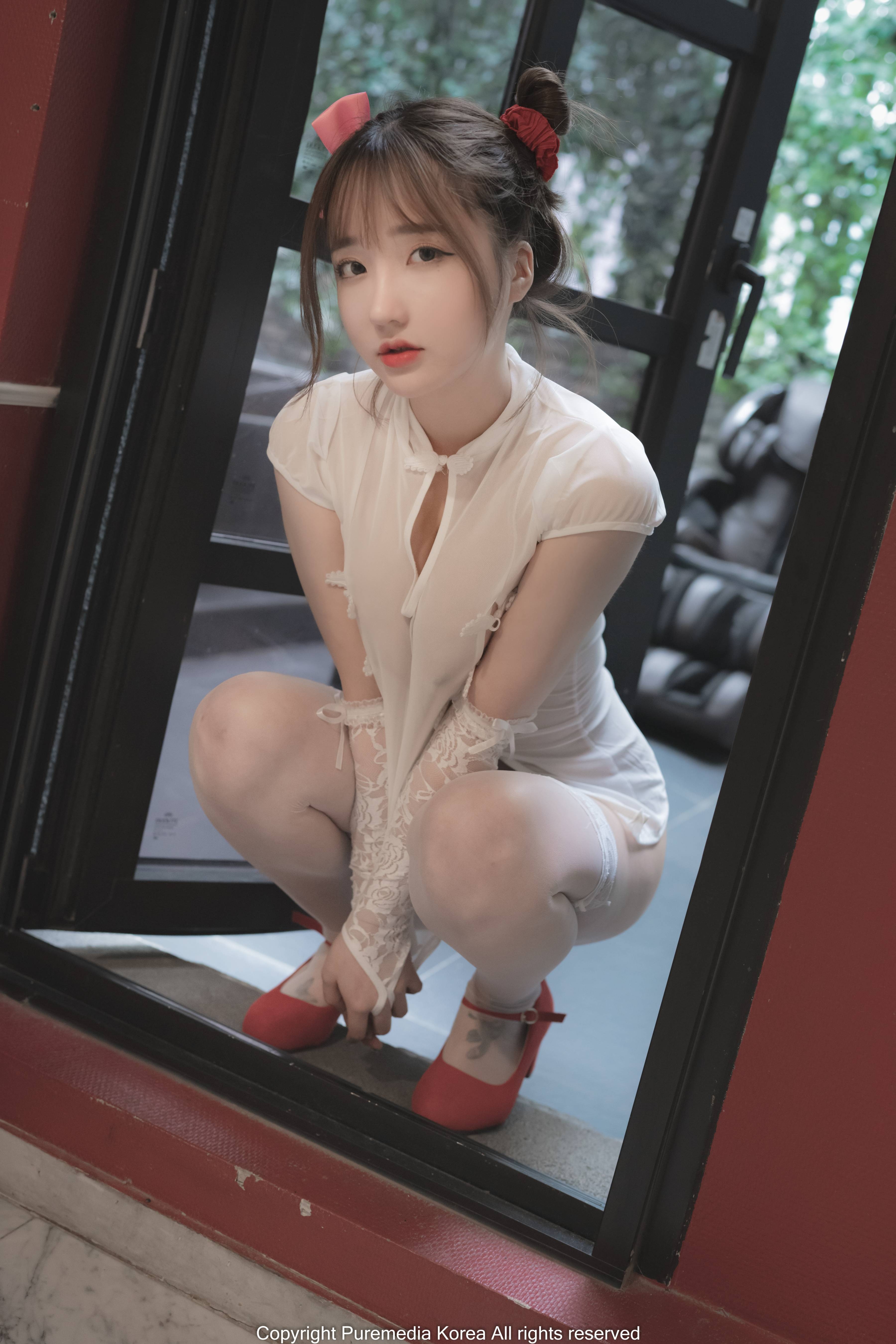 Pure Media Vol.127 Son Ye-Eun (손예은)(44)