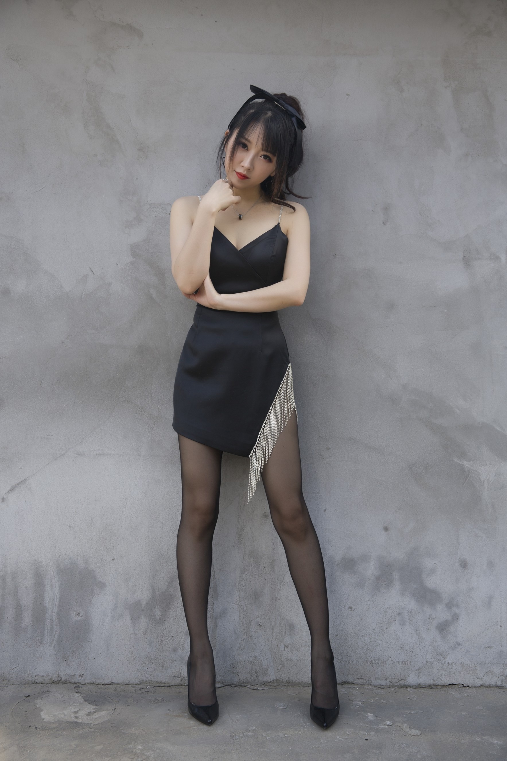 小女巫露娜 -  黑色流苏(31)