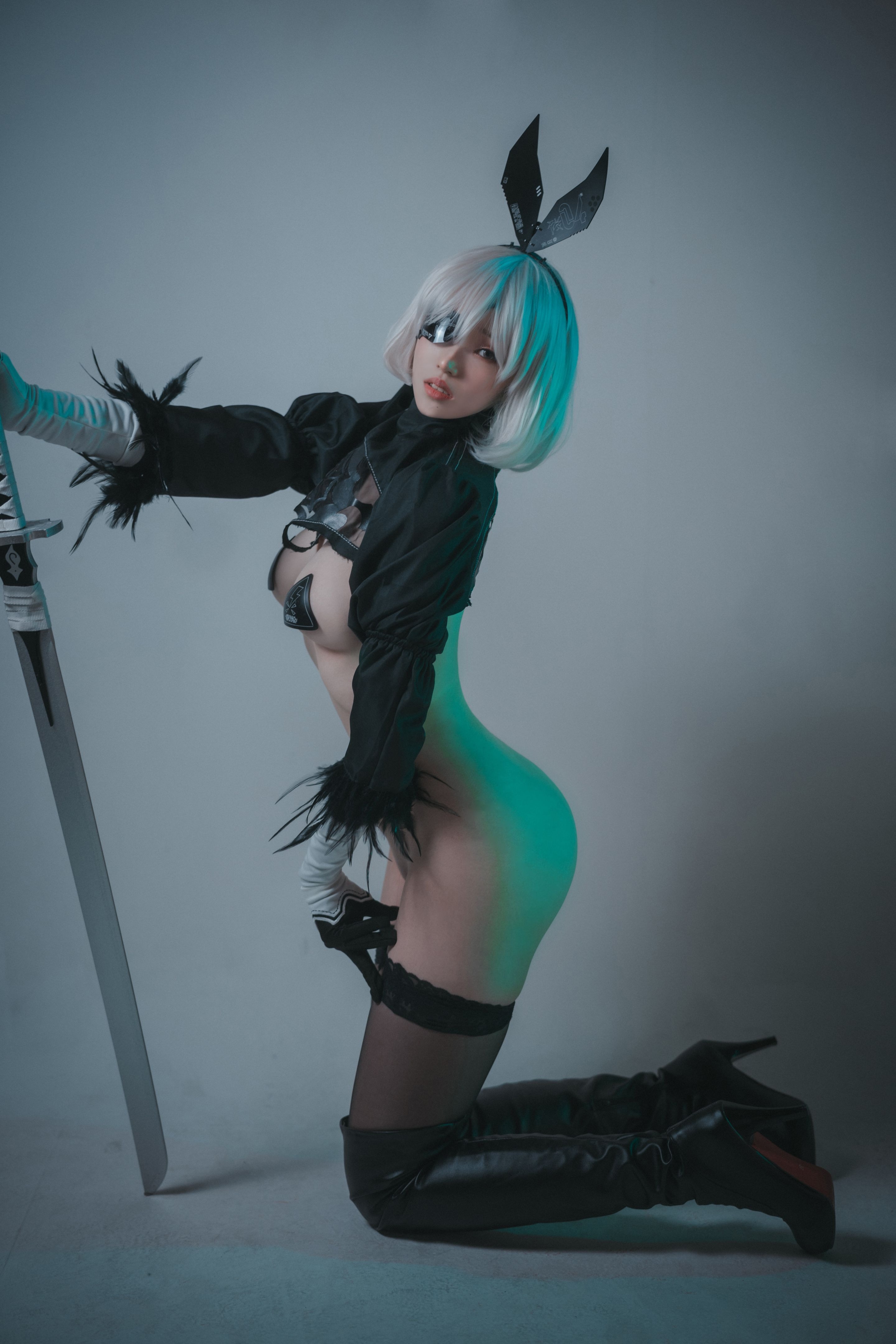 DJAWA Photo - Bambi (밤비) - La Rose NoirE 2B-2(72)