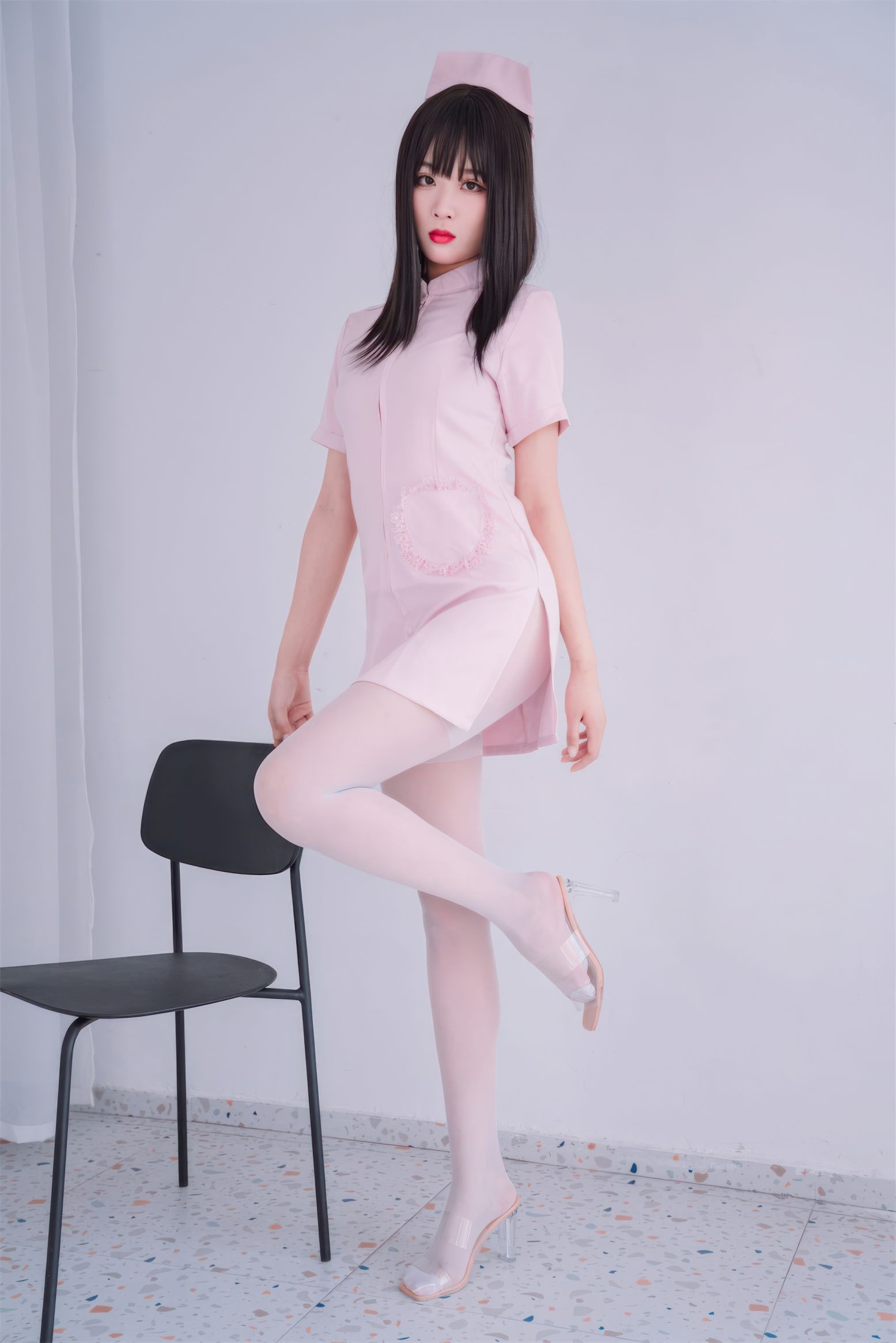 轩萧学姐 - 粉色护士(57)