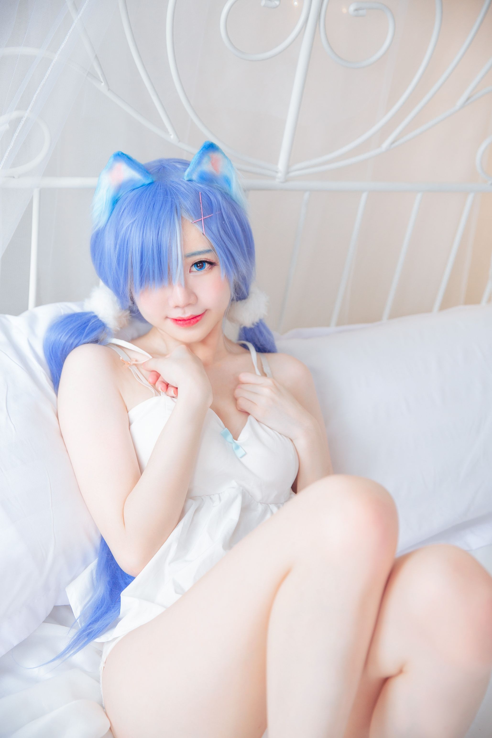 Sally Dorasnow - NO.22 Rem White Kitty [49P-281MB](18).jpg