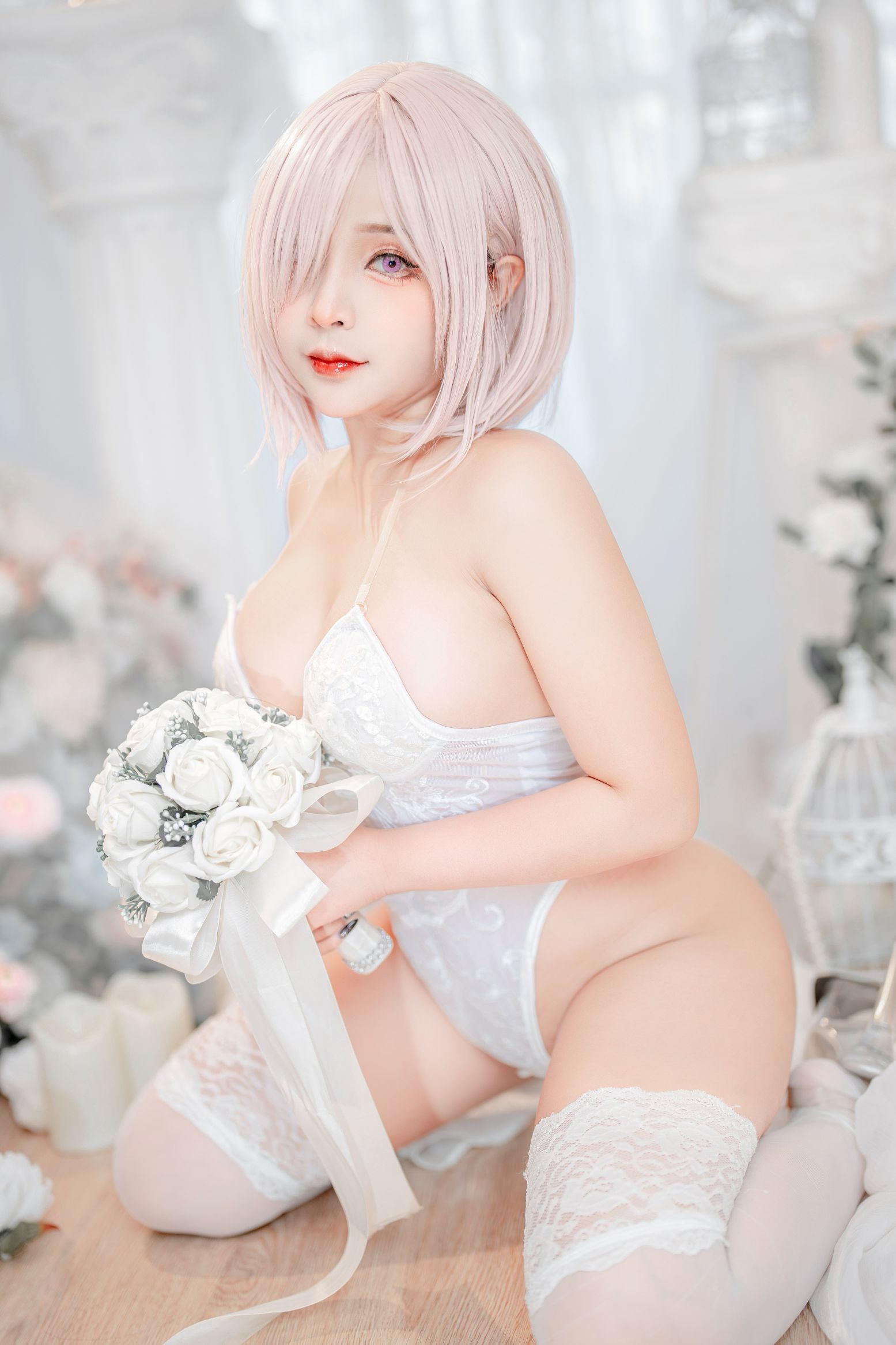 Sayo Momo Mashu white lingerie body oil(4)