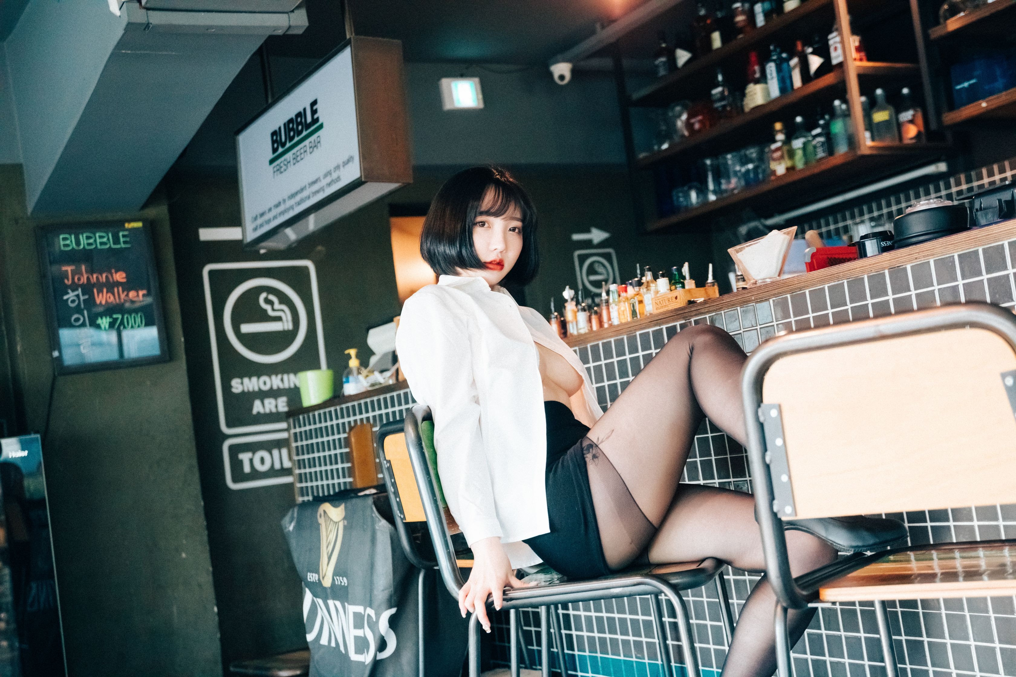 孙乐乐 - [Loozy] Son Ye-Eun (손예은) - Tainted Love Bar(41).jpg