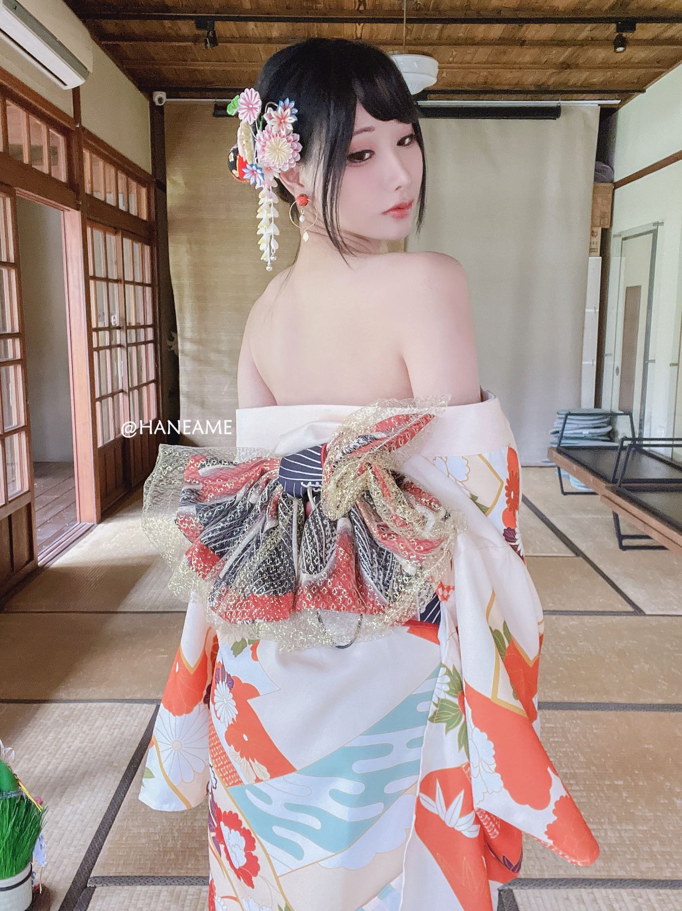 HaneAme 雨波 — Flower Print Kimono Girl(43)