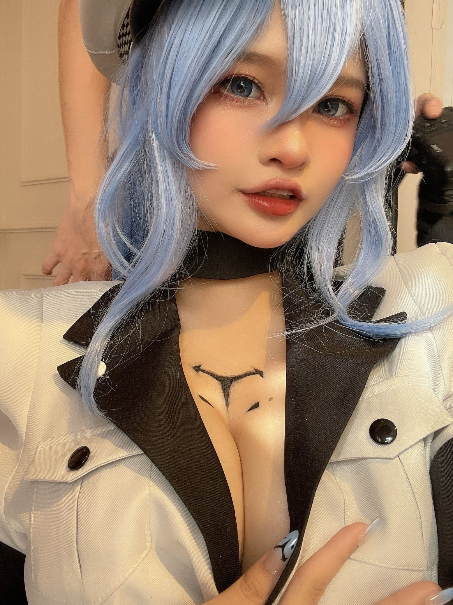 Azami Esdeath(40)