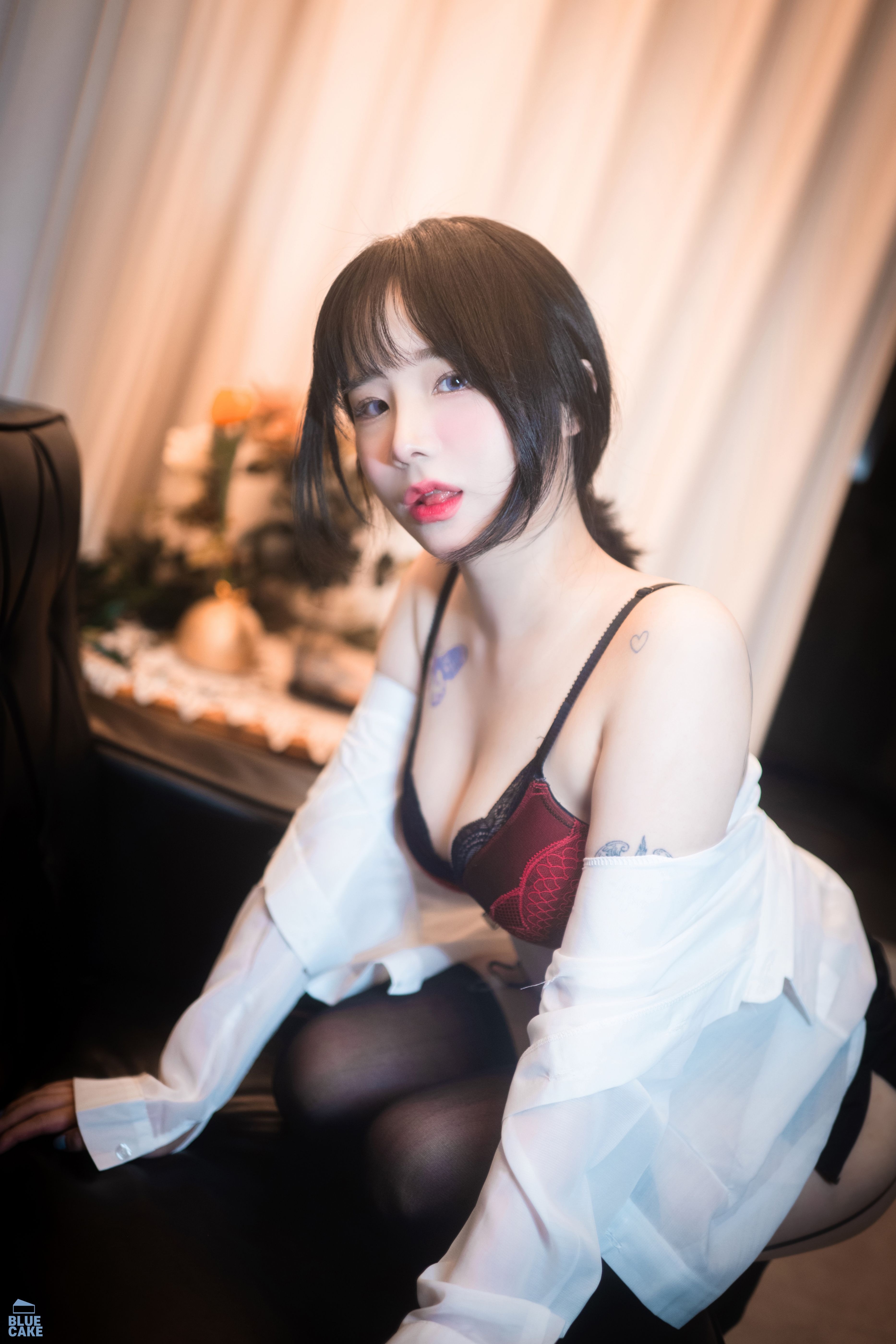 Yeji (예지) - [BLUECAKE] Cat Play [68P-934MB](9)